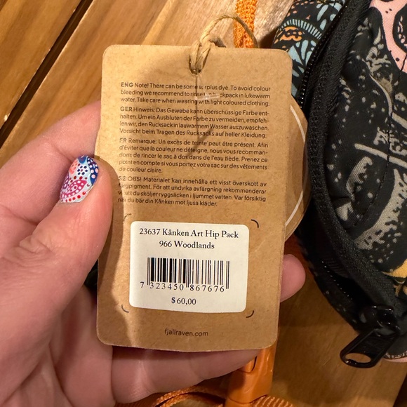 NWT Fjallraven Hip Pack - Arctic fox initiative - Picture 2 of 5